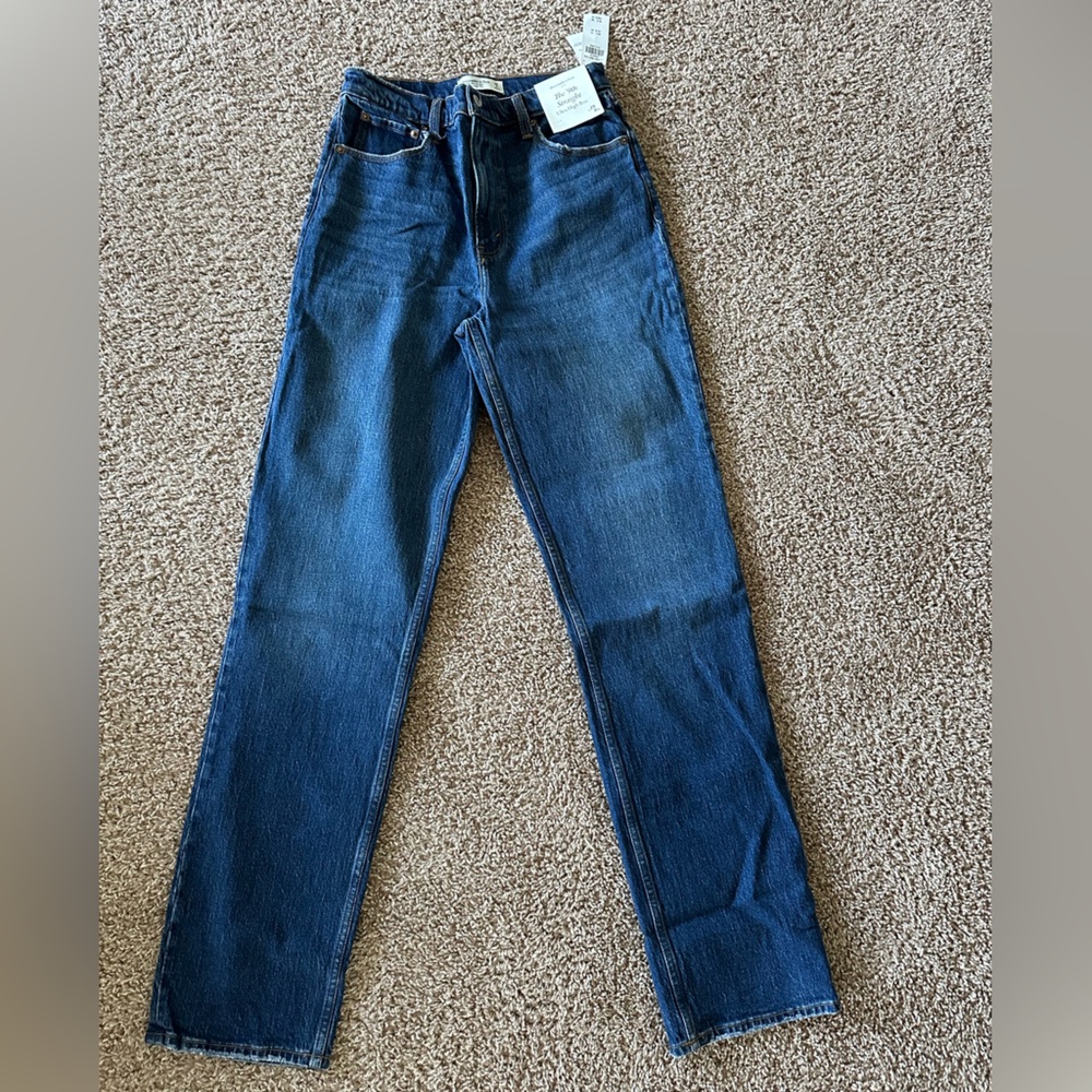 Brand new Abercrombie Jeans size 29 extra long